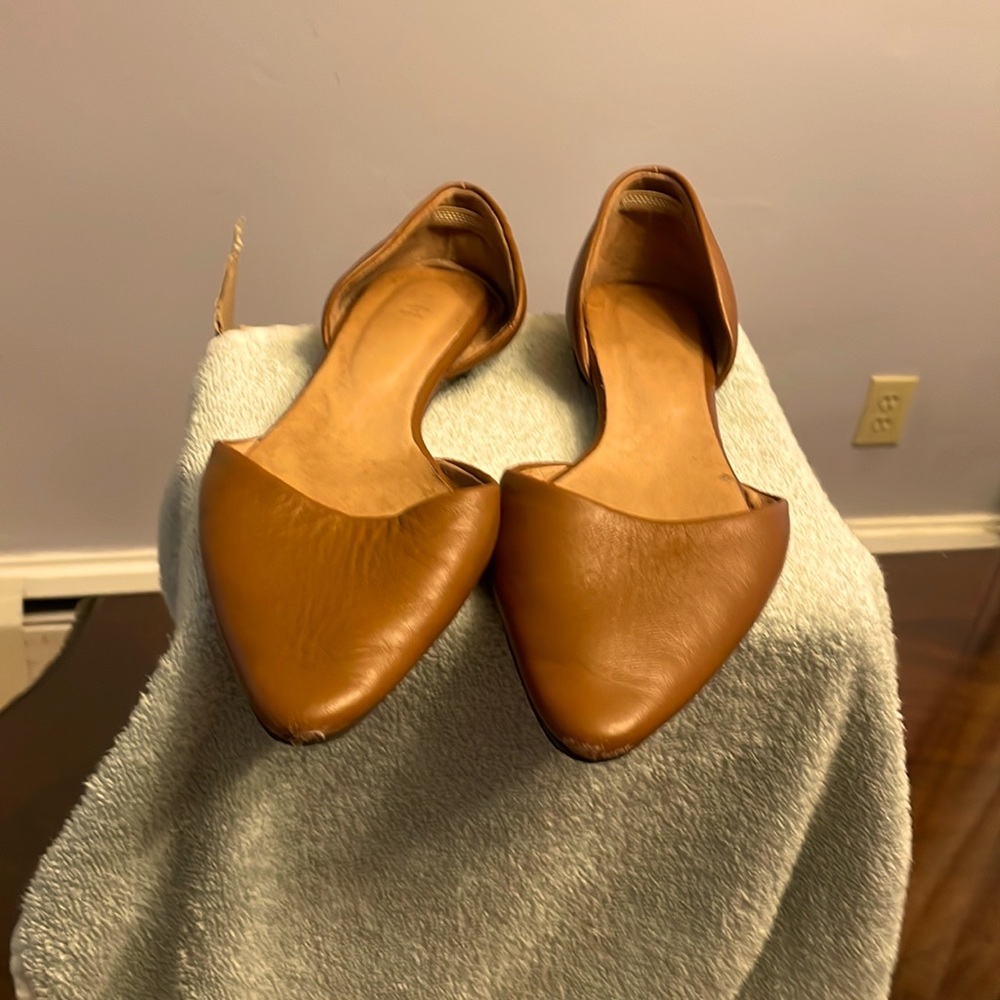 9.5 Tan leather D’Orsay flats by JJill